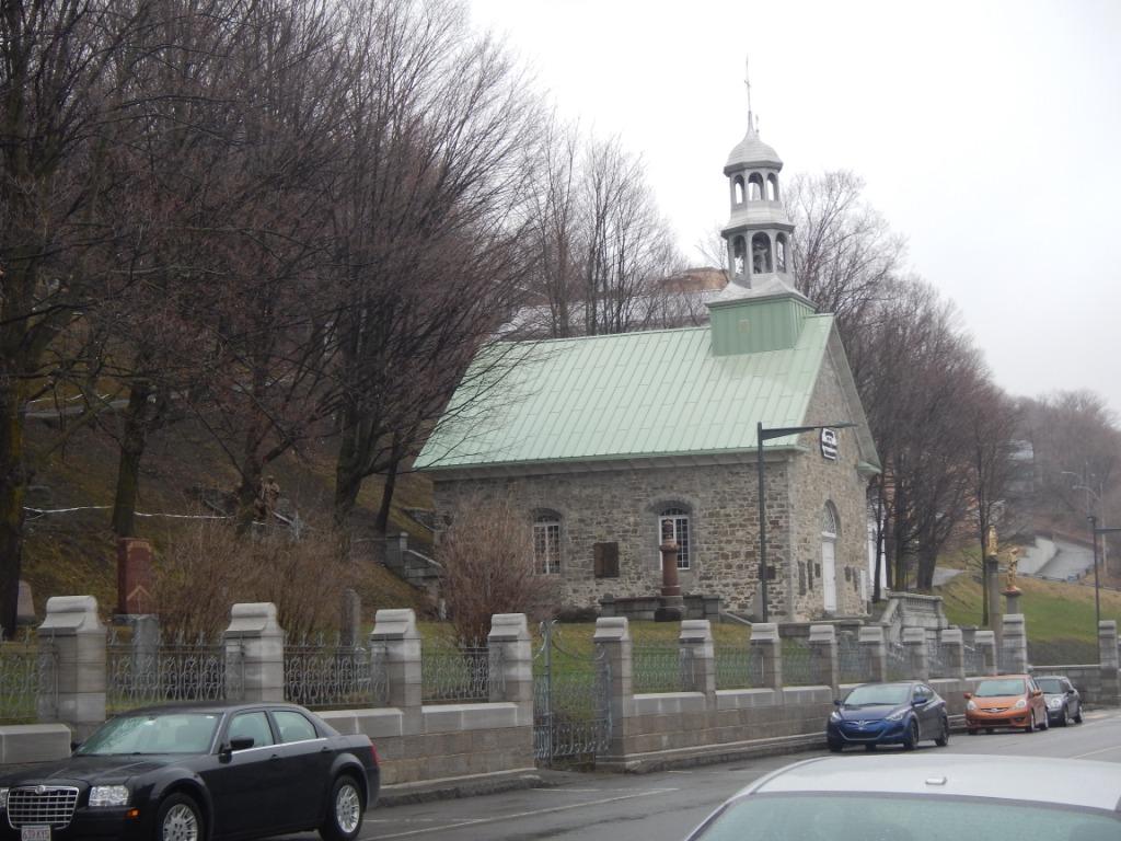 Sainte-Anne-de-Beaupré Cemetery